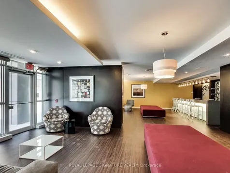 5 Hanna Avenue Toronto ON M6K 0B3