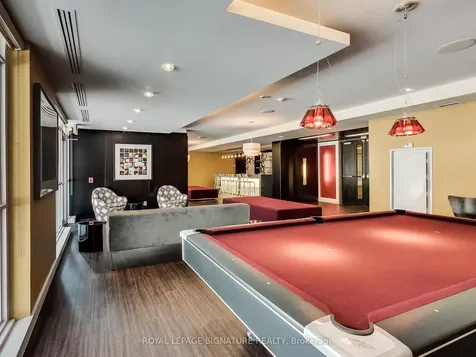 5 Hanna Avenue Toronto ON M6K 0B3
