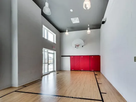 5 Hanna Avenue Toronto ON M6K 0B3