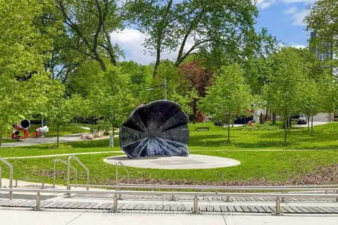 28 Empress Avenue Toronto ON M2N 6Z7