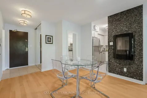 28 Empress Avenue Toronto ON M2N 6Z7