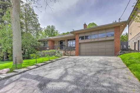 33 Sunnydene Crescent Toronto ON M4N 3J5