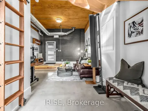200 Clinton Street Toronto ON M6G 2Y5