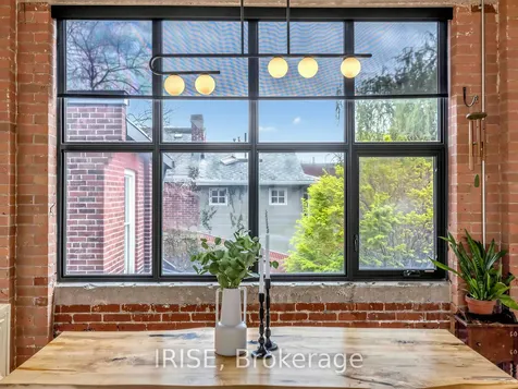 200 Clinton Street Toronto ON M6G 2Y5
