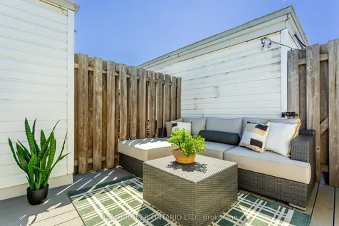31 Sudbury Street Toronto ON M6J 3W6