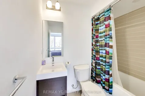 18 Deep Roots Terrace Toronto ON M6A 0G1