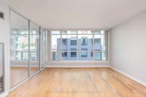 942 Yonge Street Toronto ON M4W 3S8