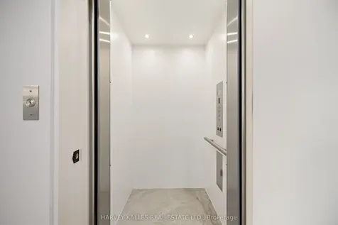 52 Elmsthorpe Avenue Toronto ON M5P 2L7