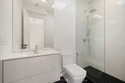 52 Elmsthorpe Avenue Toronto ON M5P 2L7