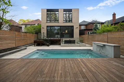 52 Elmsthorpe Avenue Toronto ON M5P 2L7