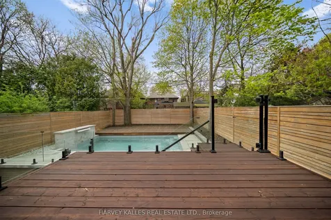 52 Elmsthorpe Avenue Toronto ON M5P 2L7