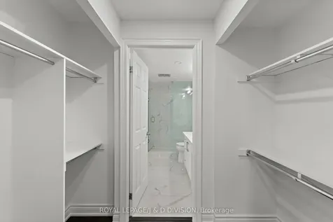 33 Elmhurst Avenue Toronto ON M2N 6G8
