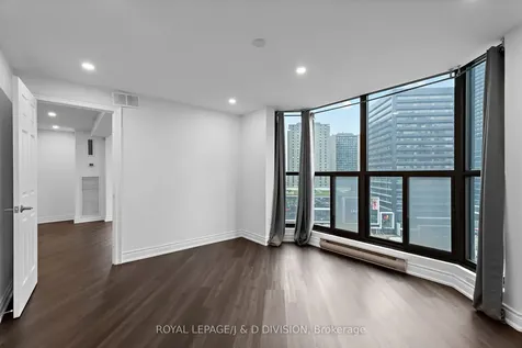 33 Elmhurst Avenue Toronto ON M2N 6G8