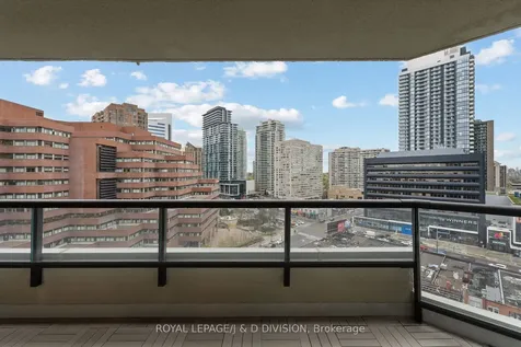 33 Elmhurst Avenue Toronto ON M2N 6G8