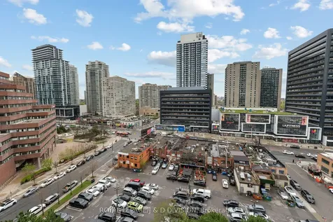 33 Elmhurst Avenue Toronto ON M2N 6G8