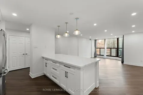 33 Elmhurst Avenue Toronto ON M2N 6G8