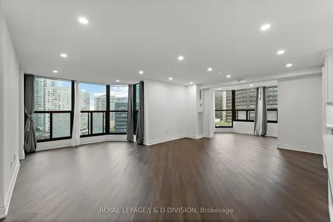 33 Elmhurst Avenue Toronto ON M2N 6G8