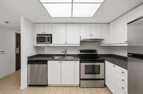 5765 Yonge Street Toronto ON M2M 4H9