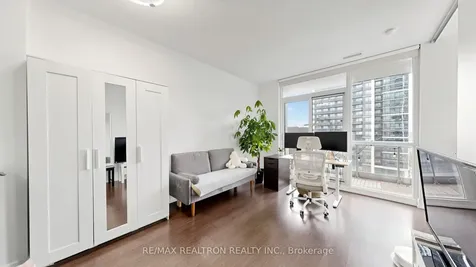 23 Sheppard Avenue E Toronto ON M2N 0C8