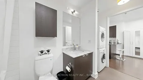 23 Sheppard Avenue E Toronto ON M2N 0C8