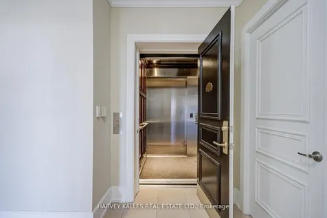 660 Sheppard Avenue E Toronto ON M2K 3E5