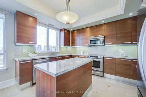 660 Sheppard Avenue E Toronto ON M2K 3E5