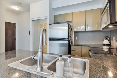 16 Yonge Street Toronto ON M5E 2A3