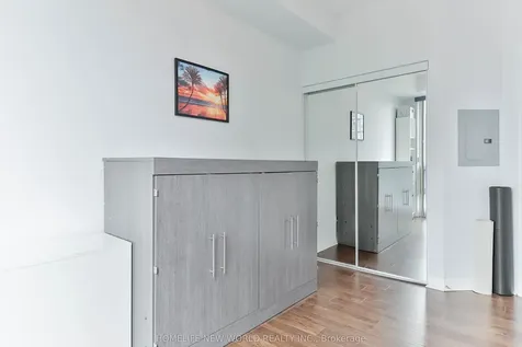 16 Yonge Street Toronto ON M5E 2A3