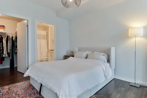 16 Yonge Street Toronto ON M5E 2A3