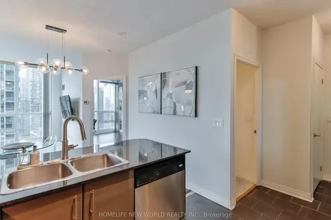 16 Yonge Street Toronto ON M5E 2A3