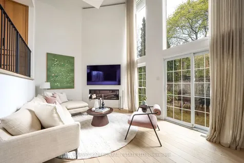 240 Broadway Avenue Toronto ON M4P 1V9