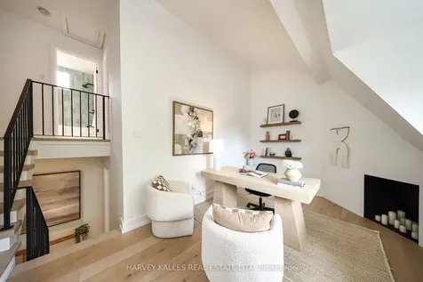 240 Broadway Avenue Toronto ON M4P 1V9