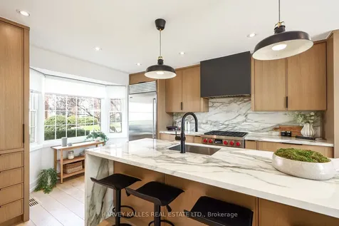 240 Broadway Avenue Toronto ON M4P 1V9