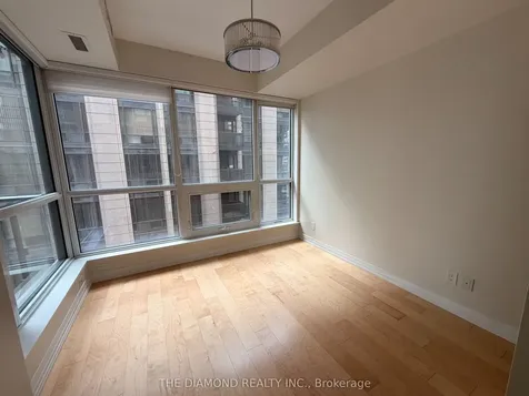 8 Mercer Street Toronto ON M5V 0C4