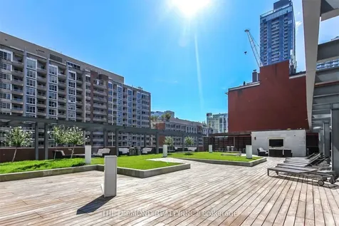 8 Mercer Street Toronto ON M5V 0C4