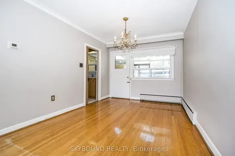 44 Tinder Crescent Toronto ON M4A 1L3