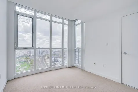 21 Iceboat Terrace Toronto ON M5V 4A9