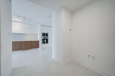 21 Iceboat Terrace Toronto ON M5V 4A9