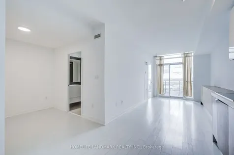 21 Iceboat Terrace Toronto ON M5V 4A9