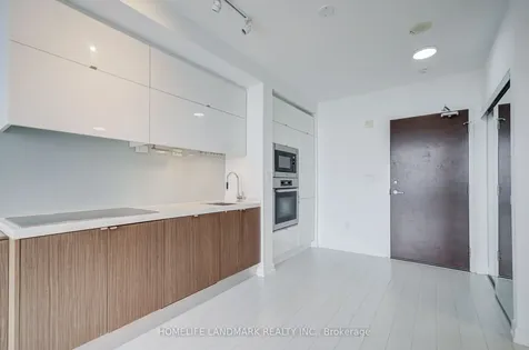 21 Iceboat Terrace Toronto ON M5V 4A9