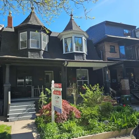 91 Olive Avenue Toronto ON M6G 1V2