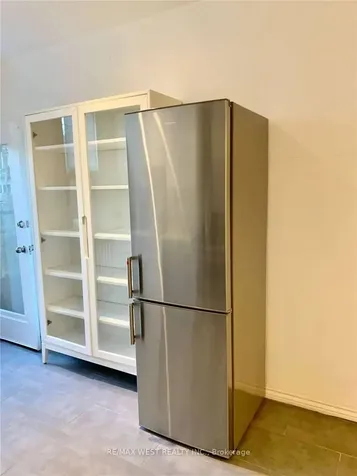 91 Olive Avenue Toronto ON M6G 1V2