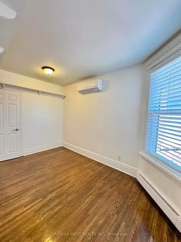 91 Olive Avenue Toronto ON M6G 1V2