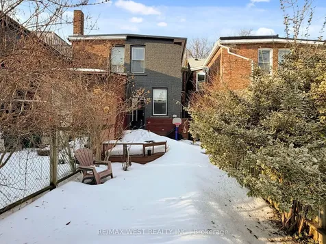 91 Olive Avenue Toronto ON M6G 1V2