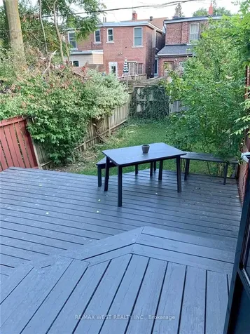 91 Olive Avenue Toronto ON M6G 1V2