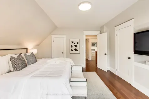 14 Wilfrid Avenue Toronto ON M4S 2H9