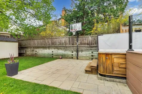 14 Wilfrid Avenue Toronto ON M4S 2H9