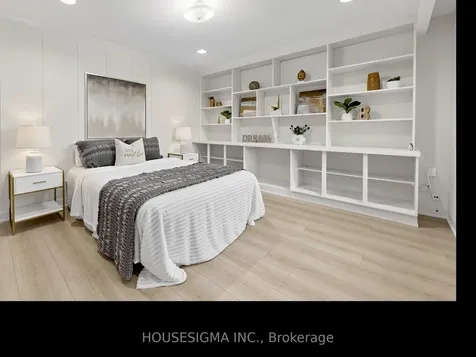 423 Connaught Avenue Toronto ON M2R 2M4