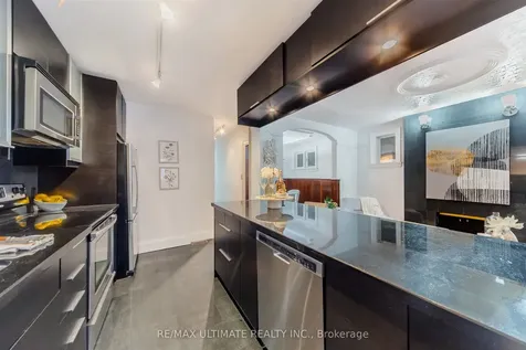 46 Lorindale Avenue Toronto ON M5M 3C2
