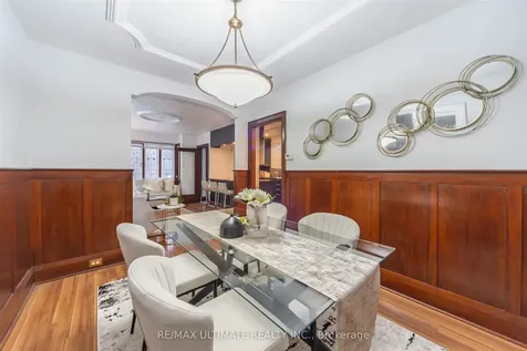 46 Lorindale Avenue Toronto ON M5M 3C2